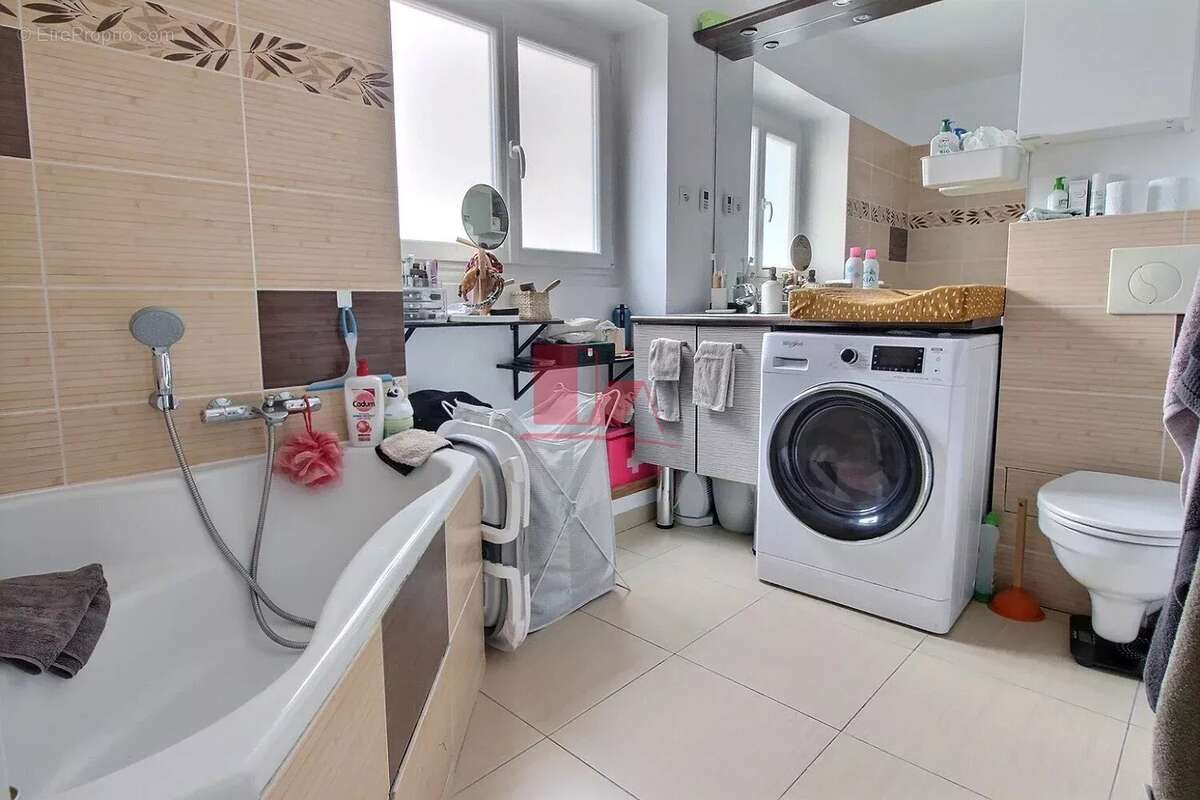 Appartement à ISSY-LES-MOULINEAUX