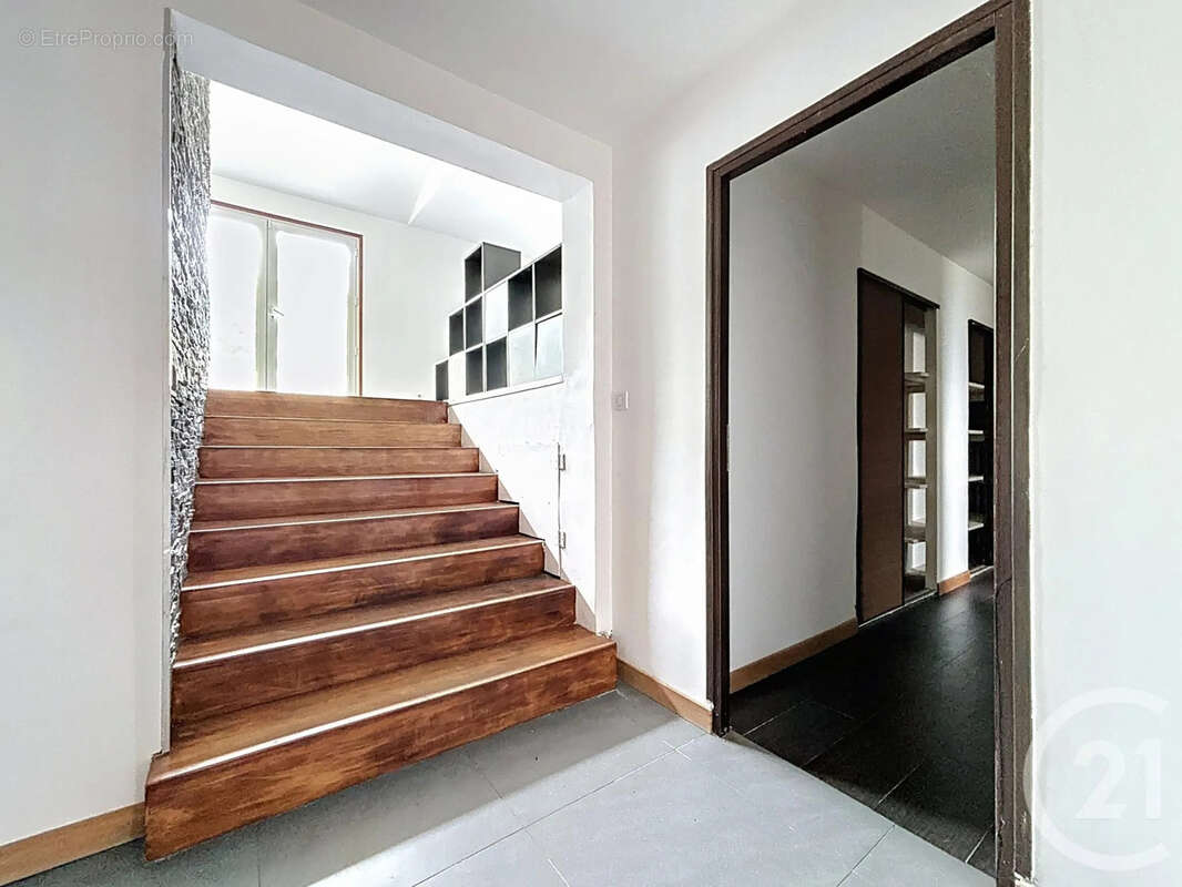 Maison à ARCIS-LE-PONSART