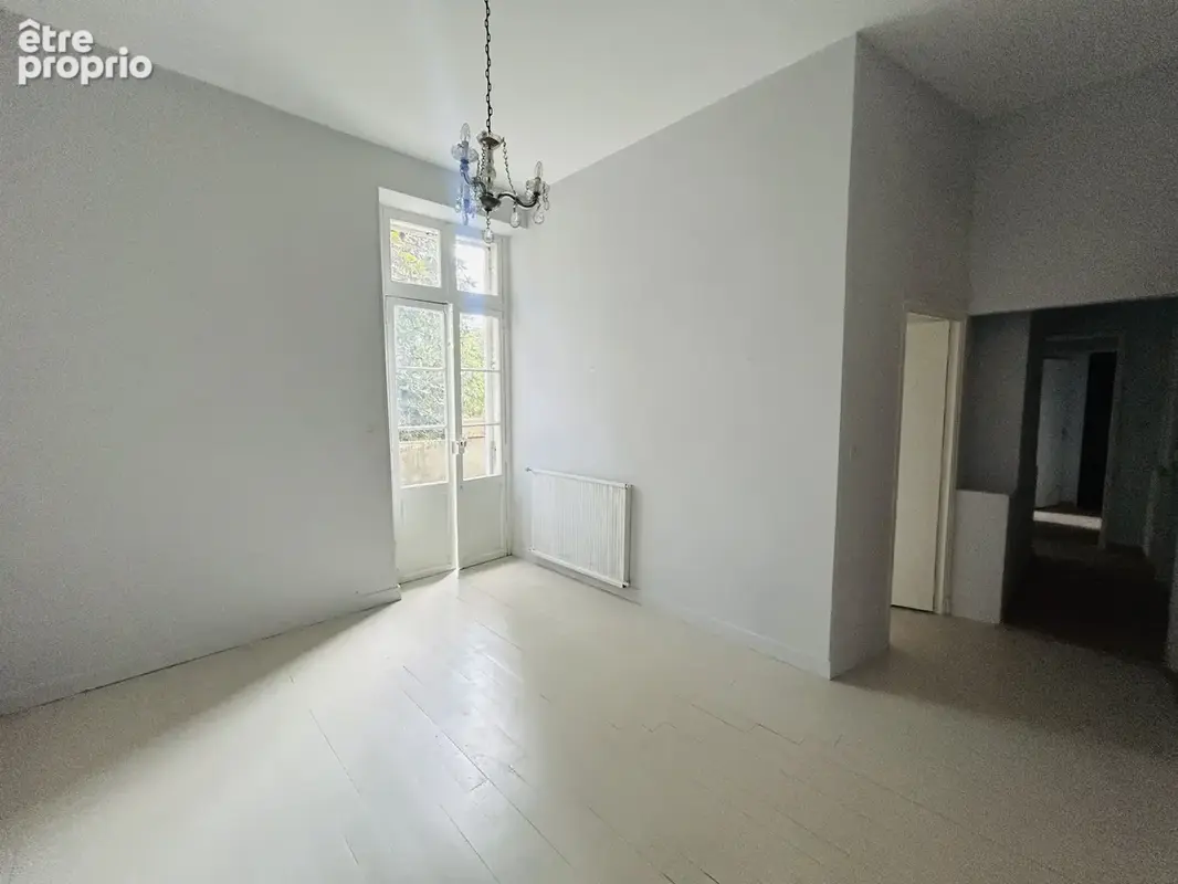 Appartement bourgeois avec terrasse et jardin - photo 3