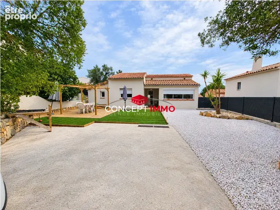 ROCBARON   Maison de plain-pied entièrement rénovée avec terrain de 790 m2 - photo 1