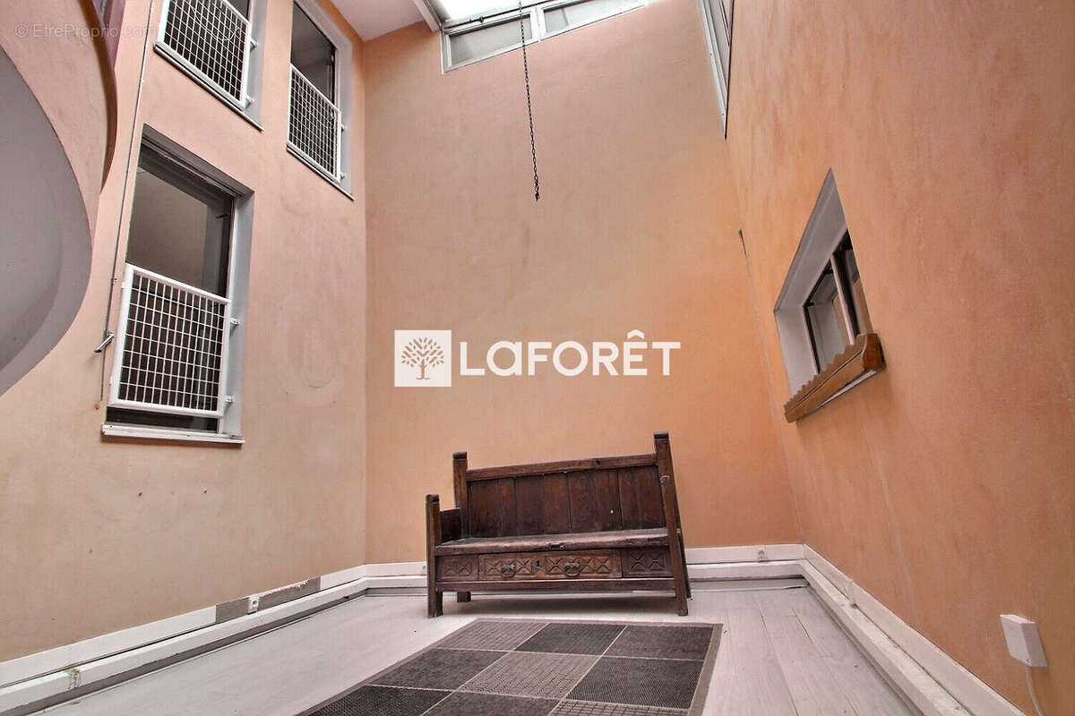 Appartement familial triplex - jardin - stationnement - cave - photo 2