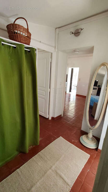 Maison à ROQUEBRUNE-SUR-ARGENS