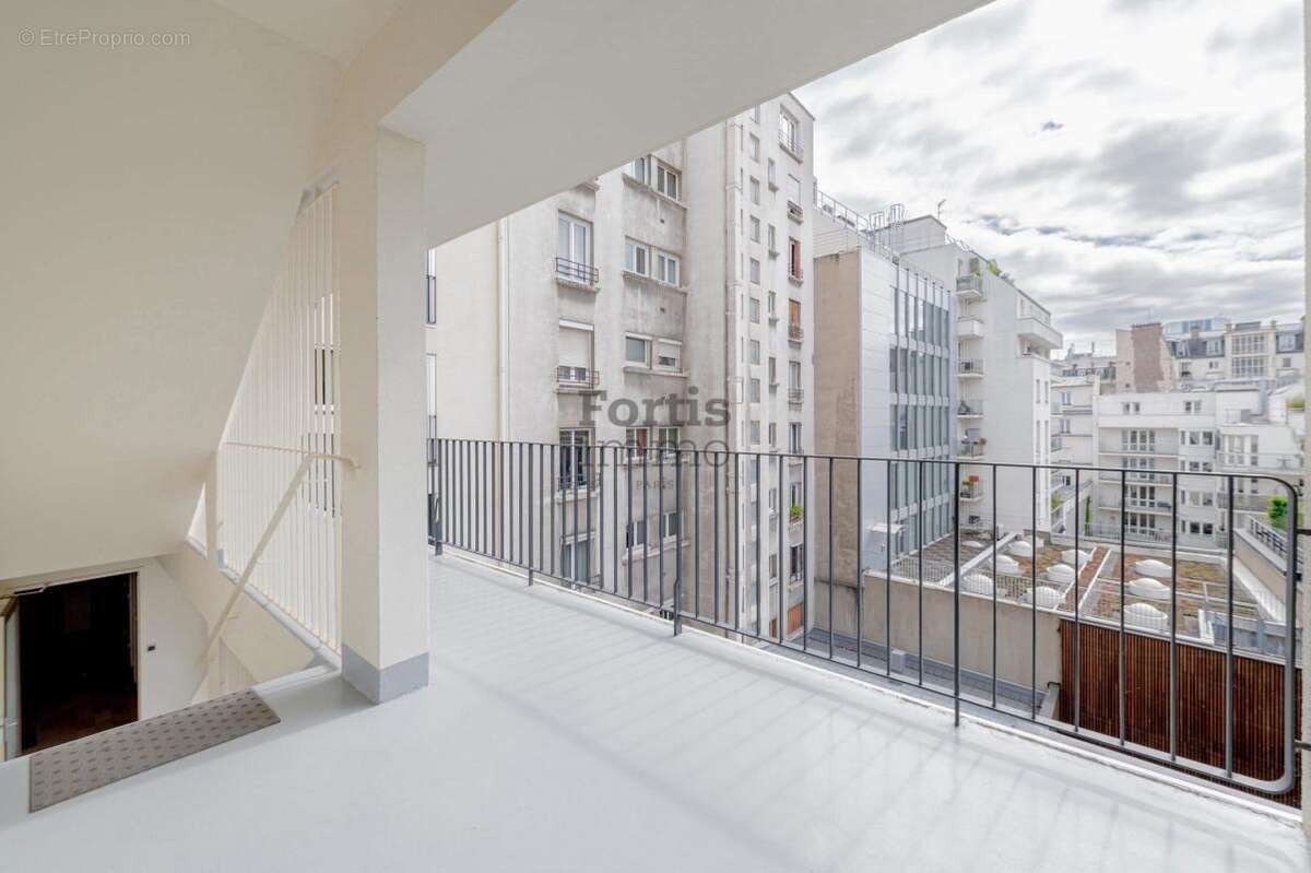 Appartement à PARIS-12E
