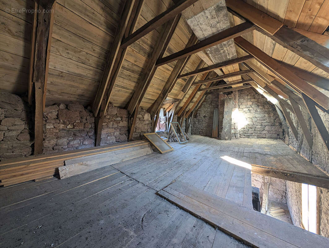 Immeuble Investisseur Villecomtal - photo 16