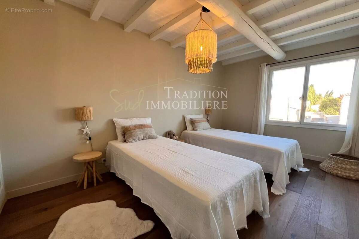 Maison à MAUSSANE-LES-ALPILLES