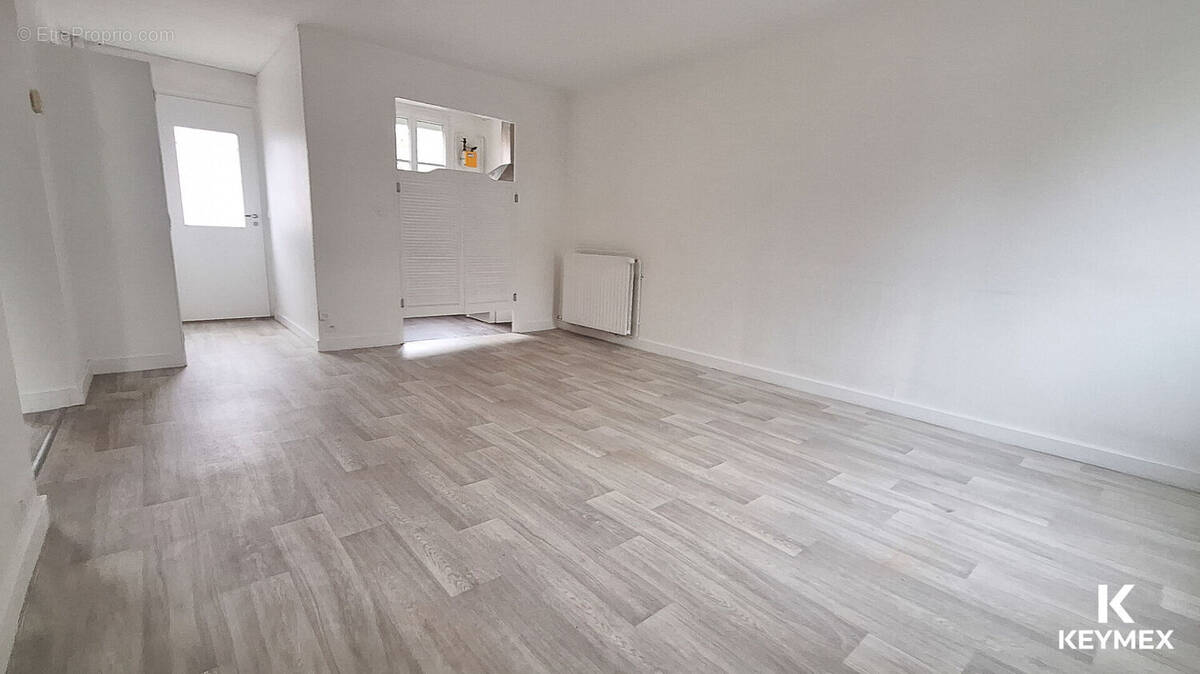 Appartement à VINEUIL-SAINT-FIRMIN