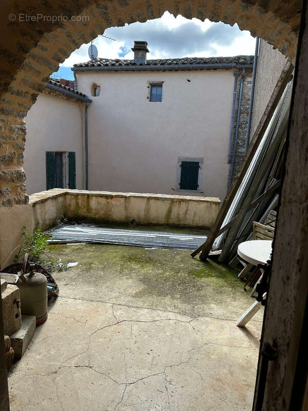 Maison à SAINT-MAURICE-NAVACELLES