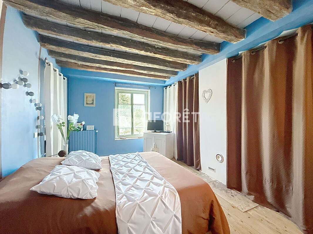 Maison à SAINT-MARCEL