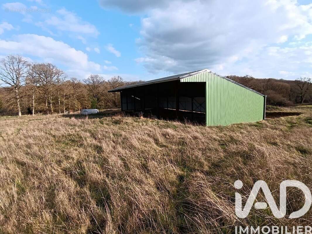 Photo 2 - Terrain à VILLIERS-SAINT-BENOIT