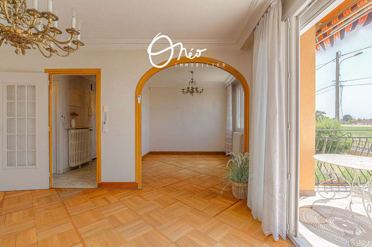 Maison à MIONS
