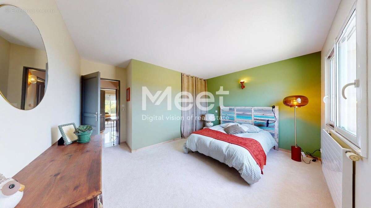 Maison 6 Pièces - 3 Chambres - Piscine - Dépendance - photo 14
