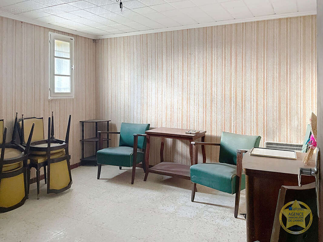 Maison à LES ANGLES