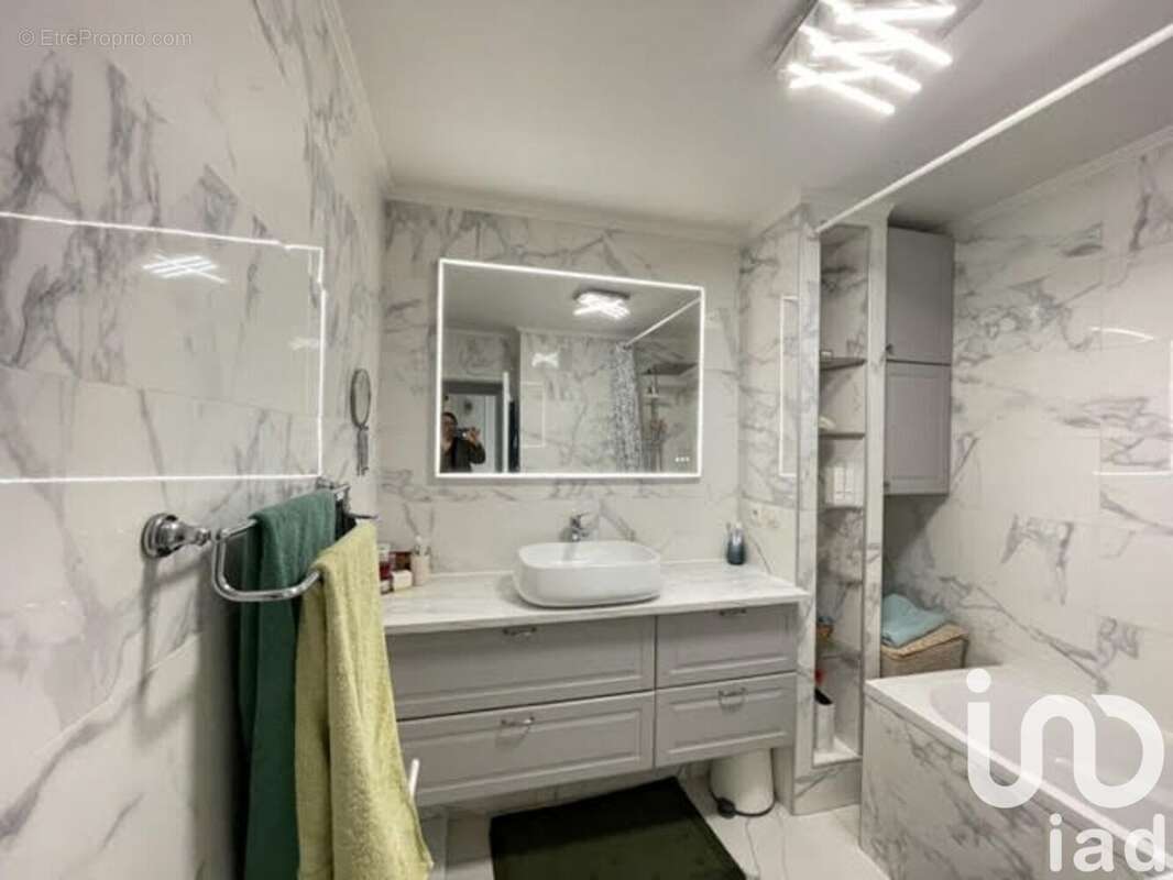 Photo 8 - Appartement à MARGENCY