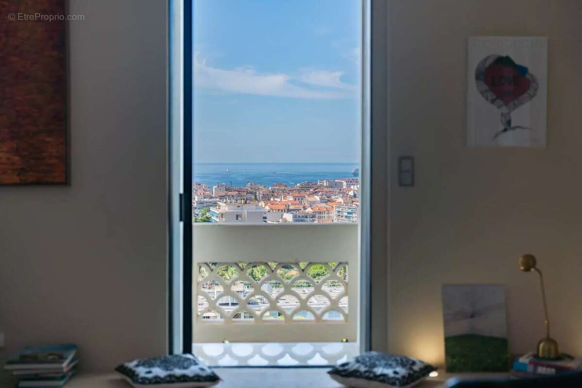 Cannes - montrose - 4 pieces - vue mer panoramique-garage - photo 5