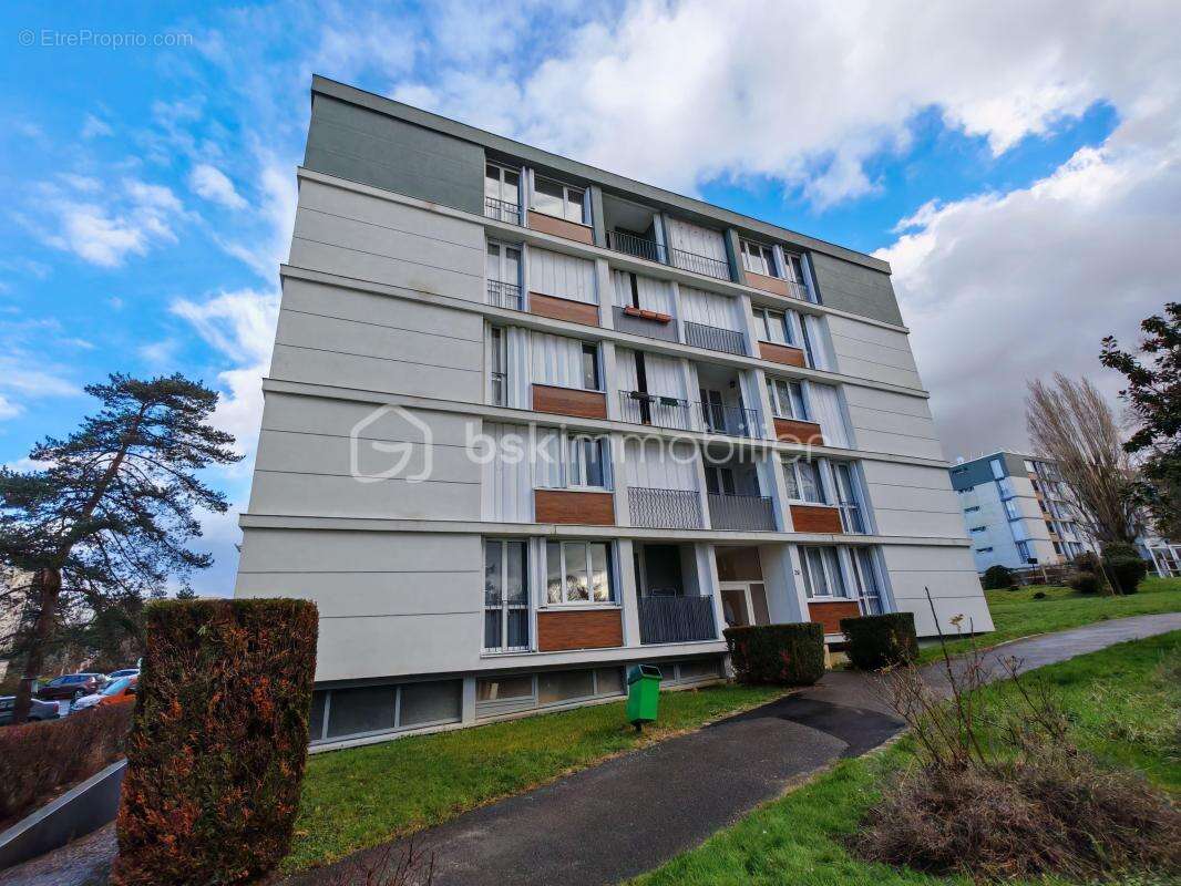 Appartement à LAGNY-SUR-MARNE