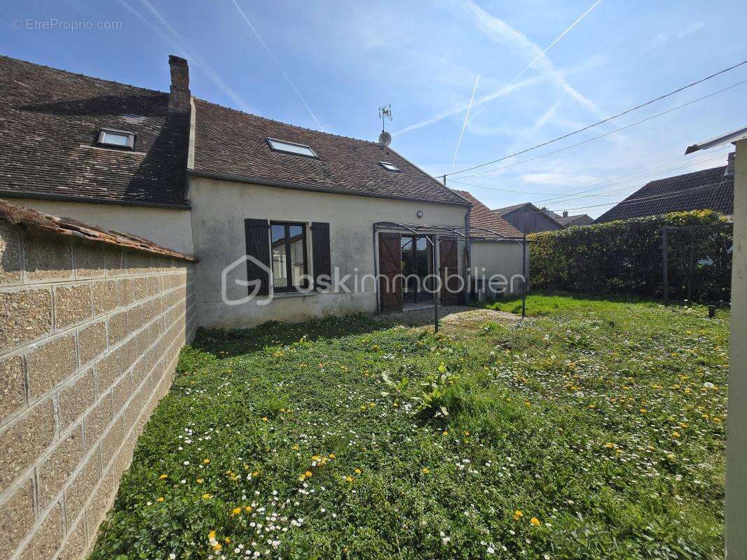 Maison à BRAY-SUR-SEINE