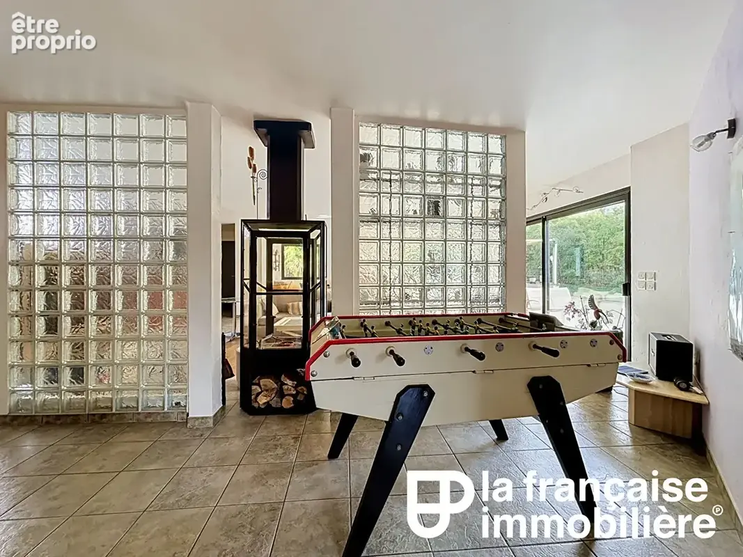 Maison Chateaugiron- plain-pied- dépendance - centre-ville - photo 12