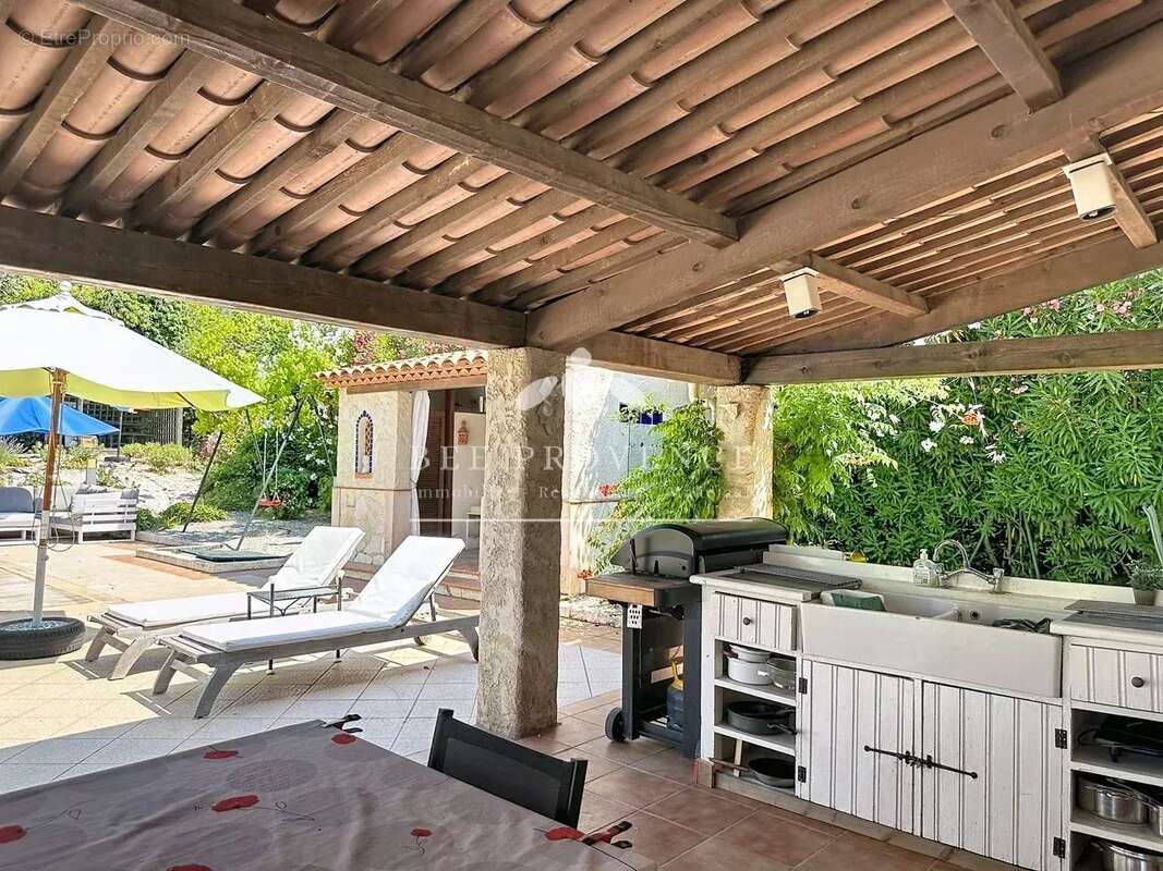 Maison au calme, offrant de nombreuses possibilités, proche des commodités - photo 19