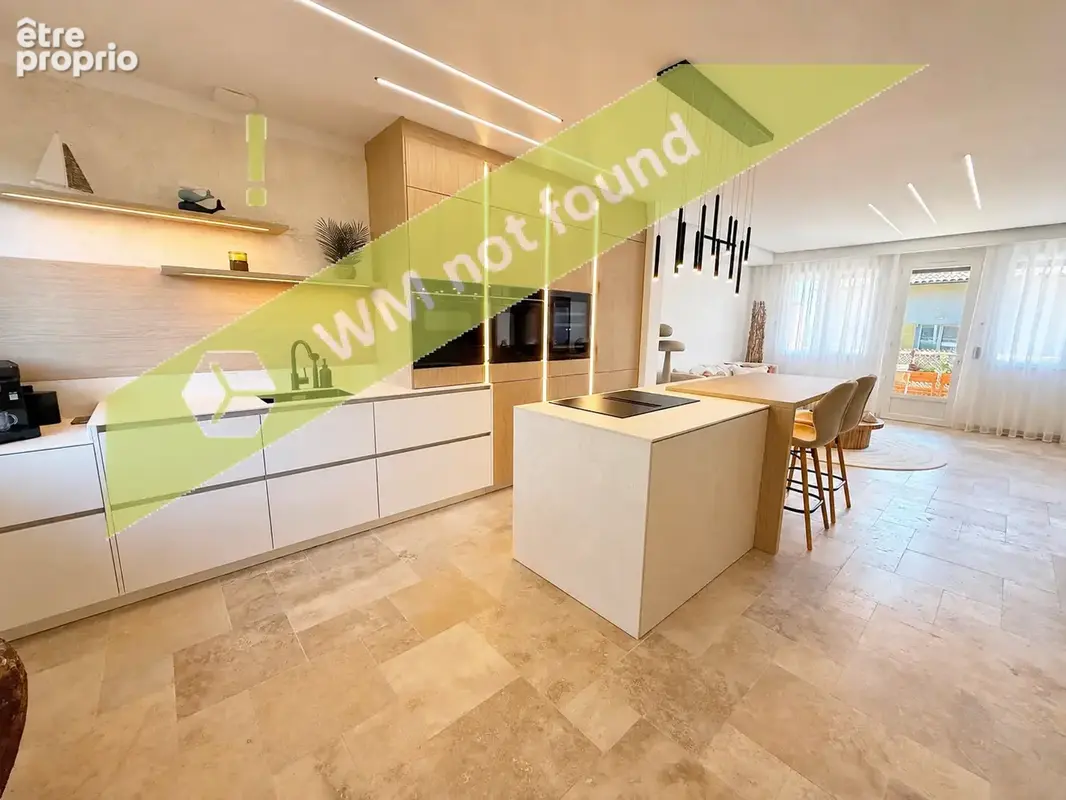 Vente appartement duplex Les issambres centre ville avec aperçu mer petite copropriété - photo 5