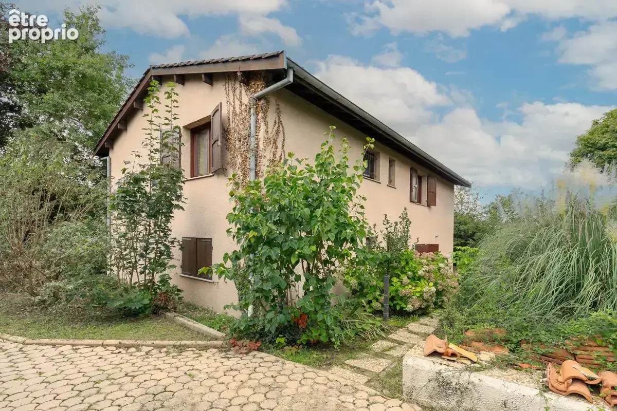 Maison/Villa T6 de 170 m² à Lentilly 69210 - photo 5