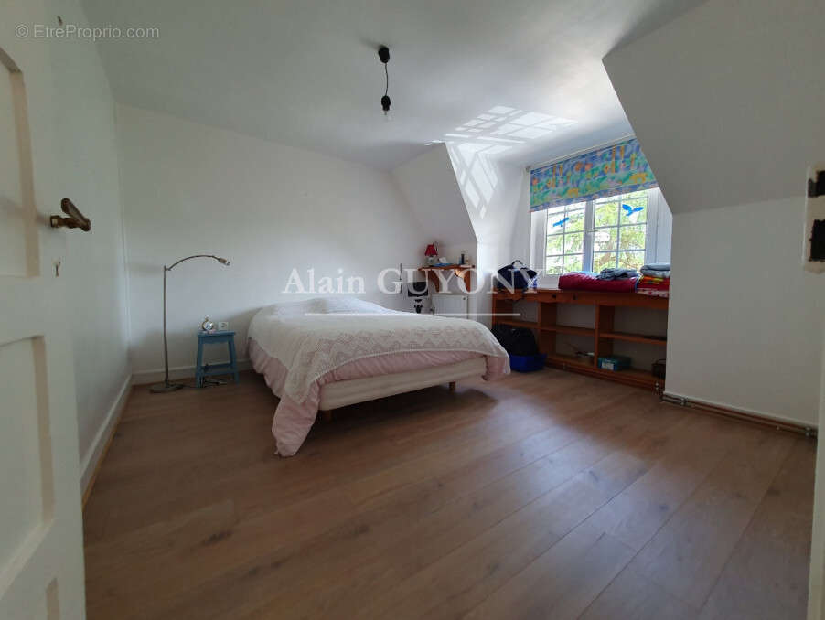 Maison à BOURNEVILLE