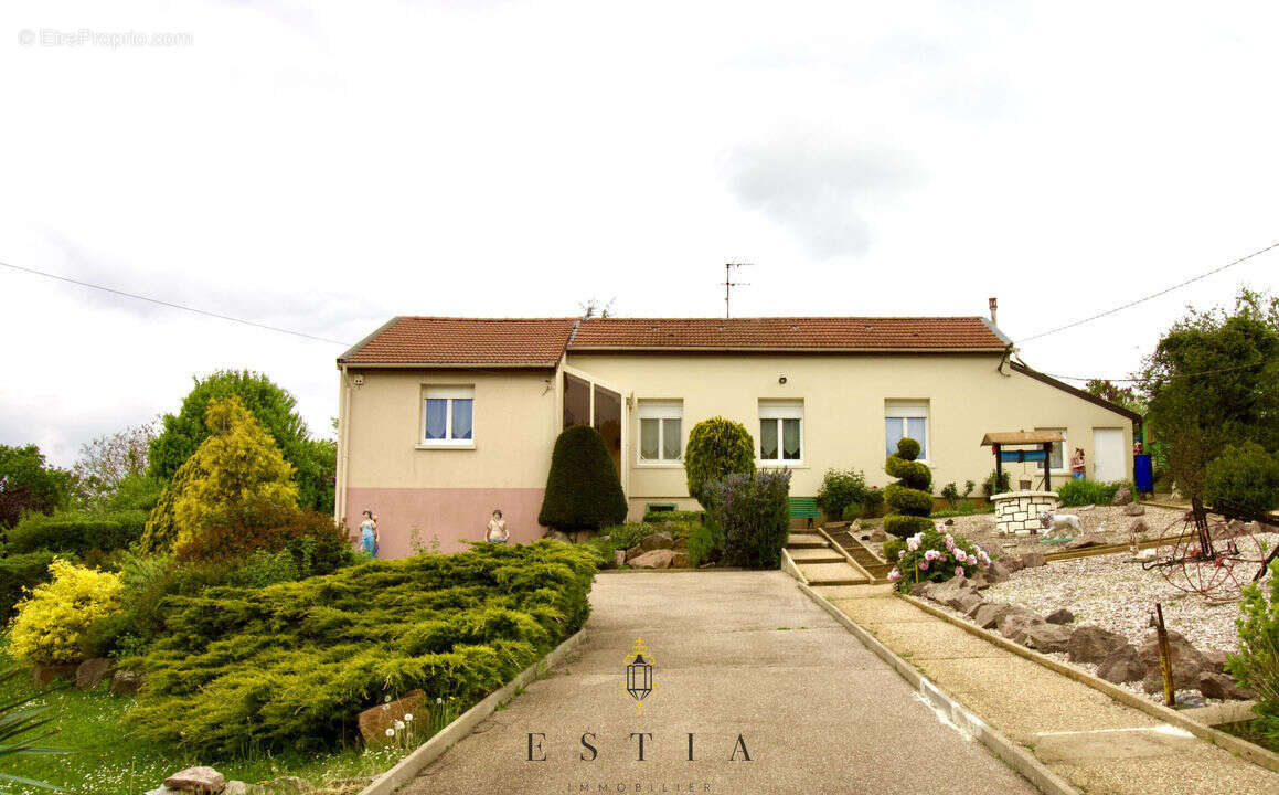 Maison à MALZEVILLE