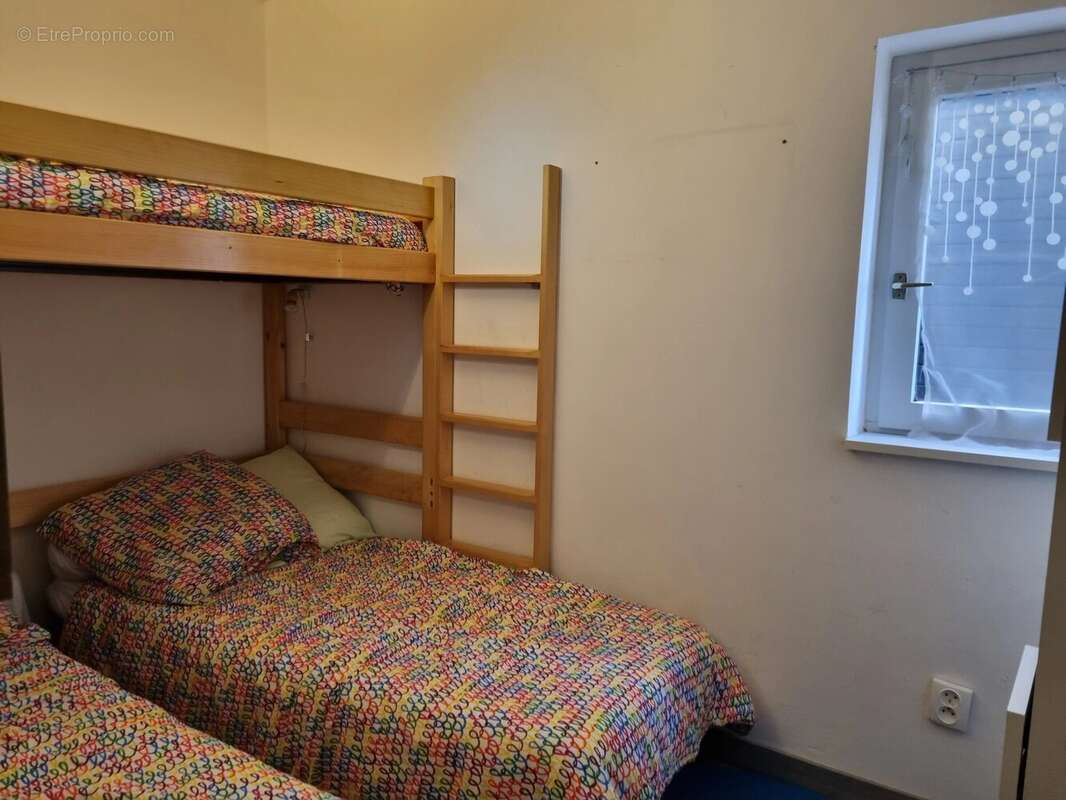 Appartement à MORILLON