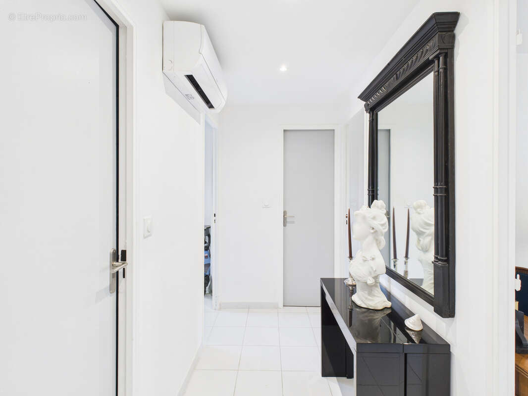 Appartement à HYERES