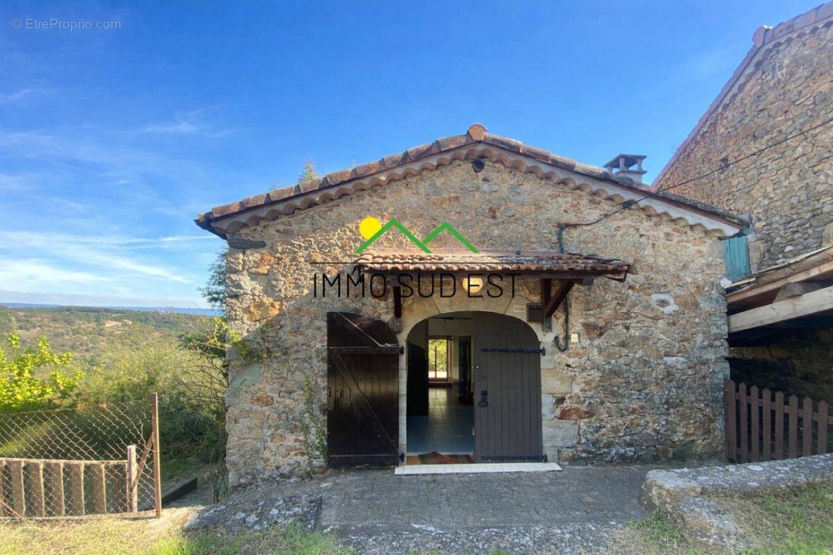 Maison à CHAZEAUX
