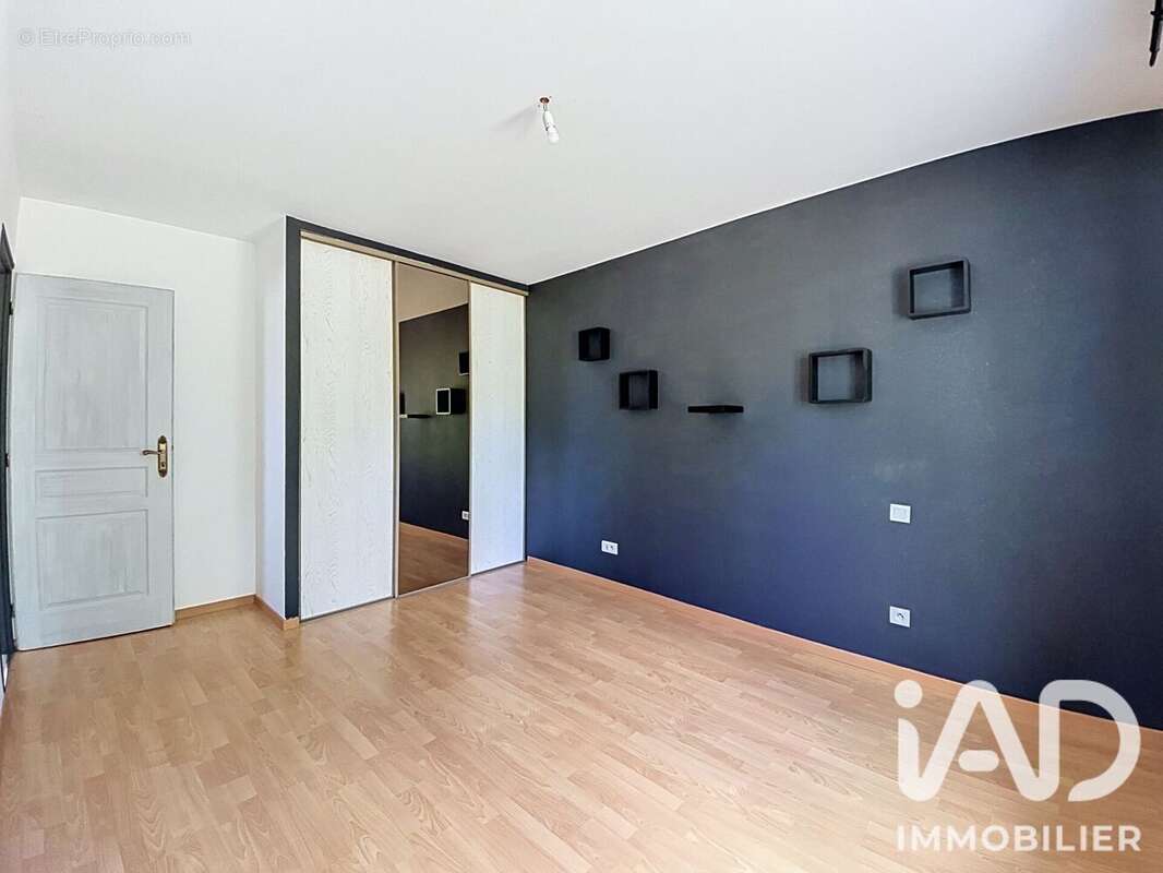 Maison 91 m² à Grandchamps-Des-Fontaines  - photo 7