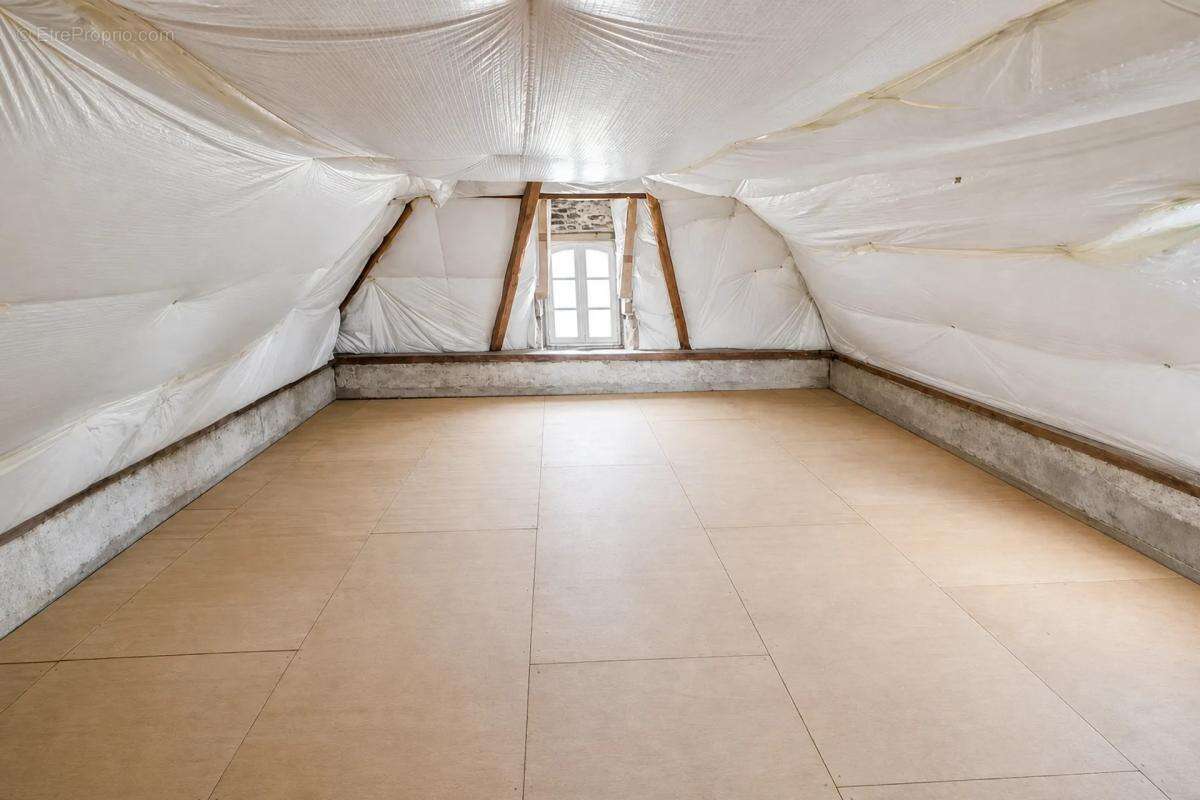 Maison de charme 130 m² à Saint-Caradec-Trégomel - photo 11