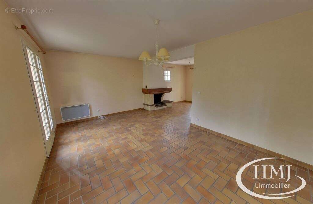 Maison à LISSES