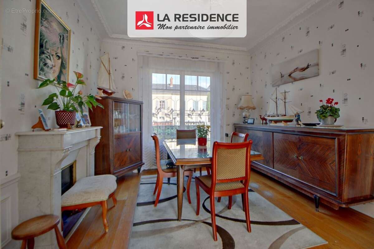 Maison à VERNEUIL-SUR-SEINE