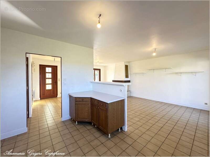 Maison à COURVILLE-SUR-EURE