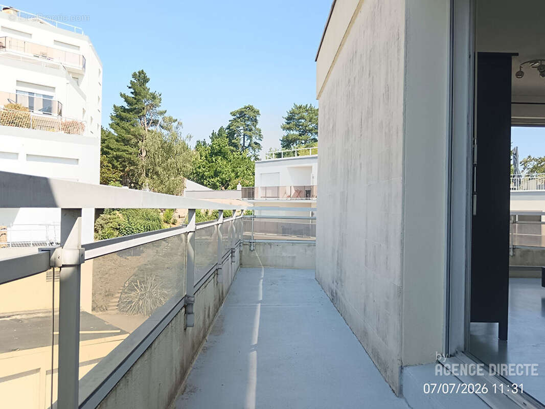Nantes - Quai de la Jonelière - Appartement T1bis avec grand balcon et cave - photo 3