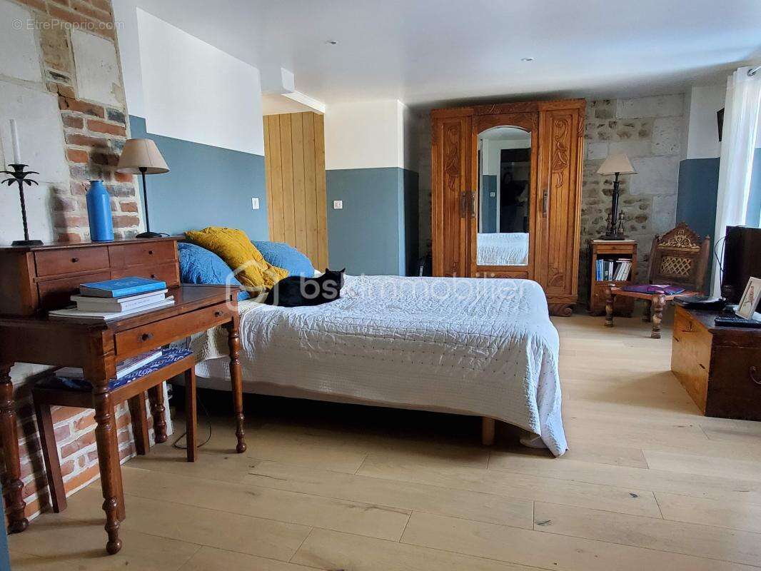 Maison à CORMEILLES