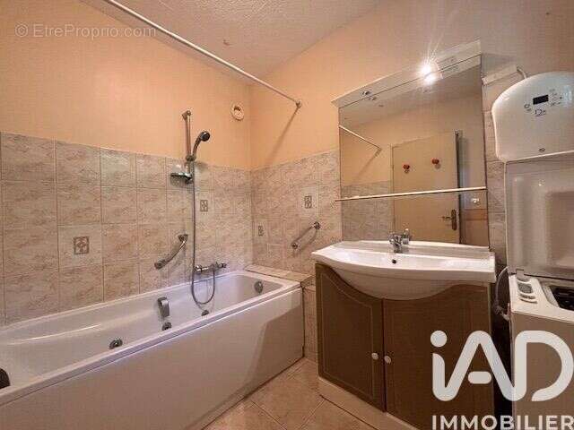 Appartement 32 m² à Vals-Les-Bains  - photo 7