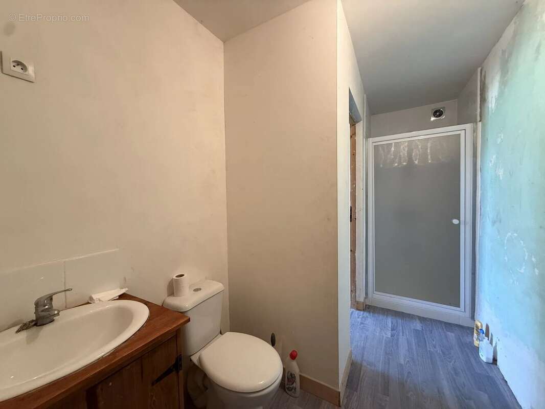 Maison à SAINT-MARTIN-DU-CLOCHER