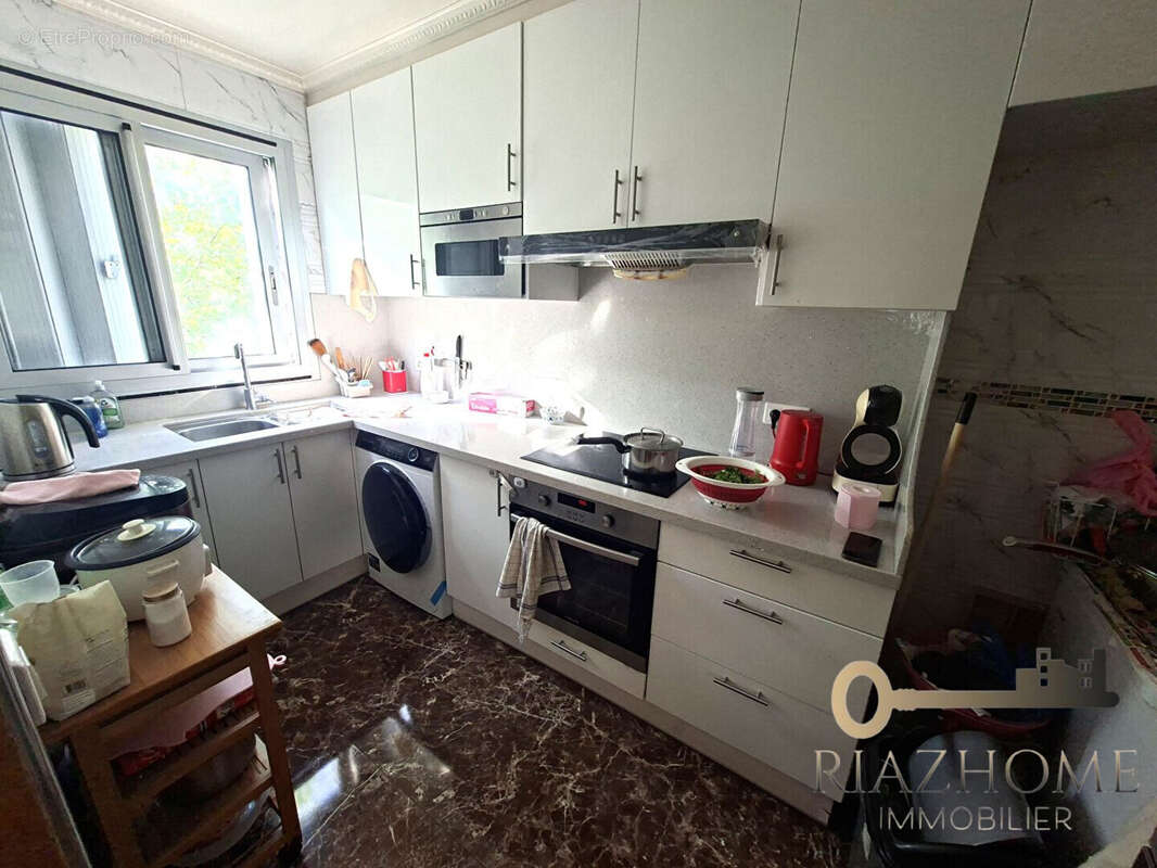 Appartement à LE BOURGET