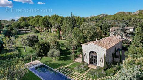 Maison à MAUSSANE-LES-ALPILLES