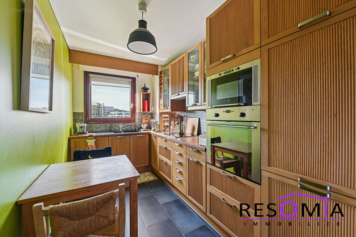 Appartement à ISSY-LES-MOULINEAUX