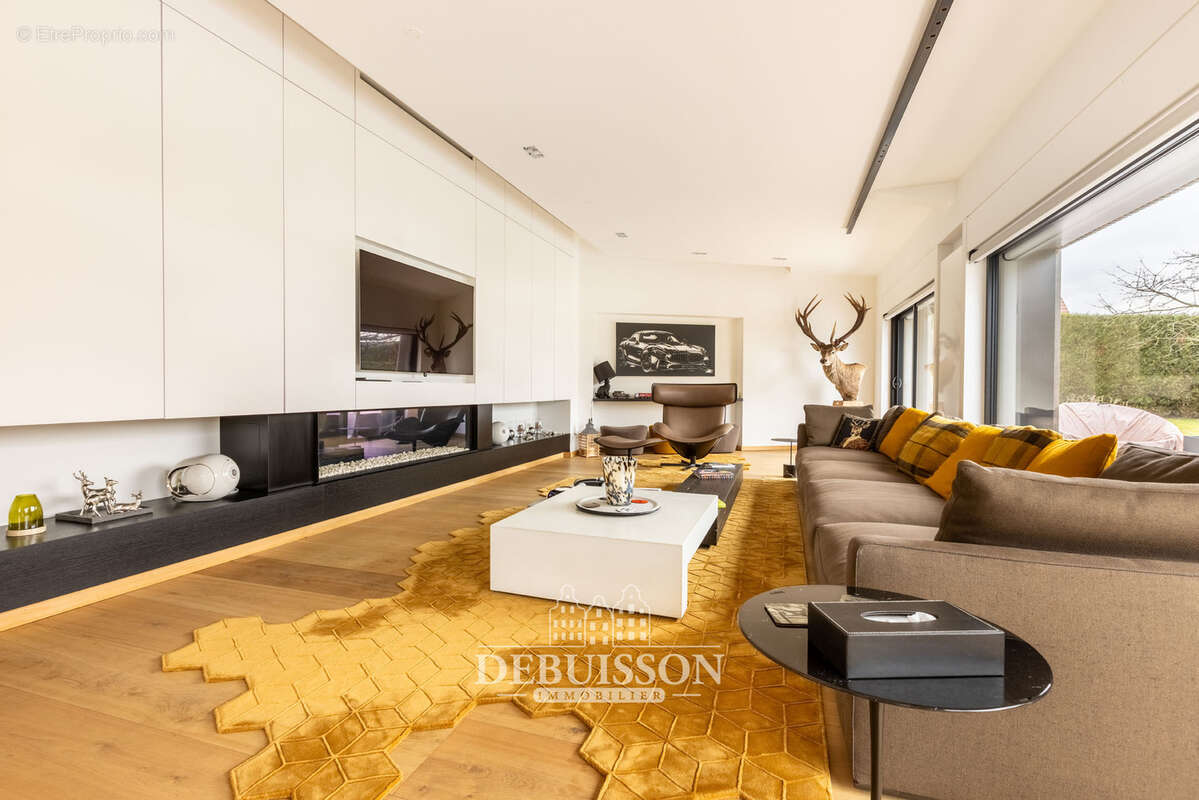 Maison à BEAURAINS