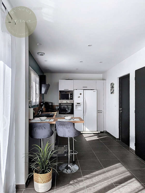 Maison à LIGNAN-SUR-ORB