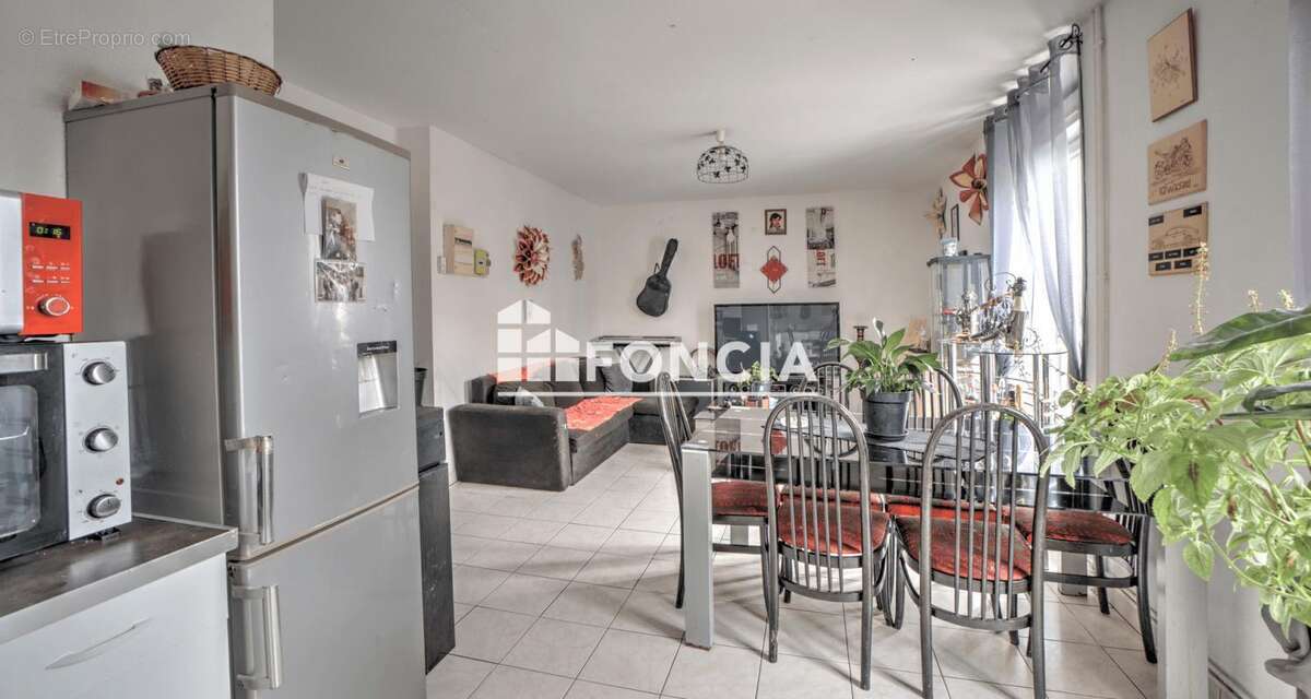 Appartement à BELLEGARDE-SUR-VALSERINE