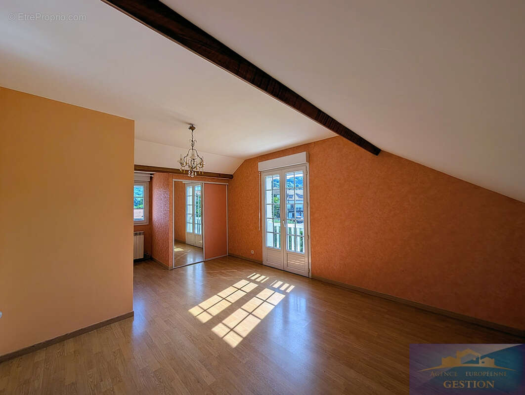 Maison à BARBAZAN-DEBAT