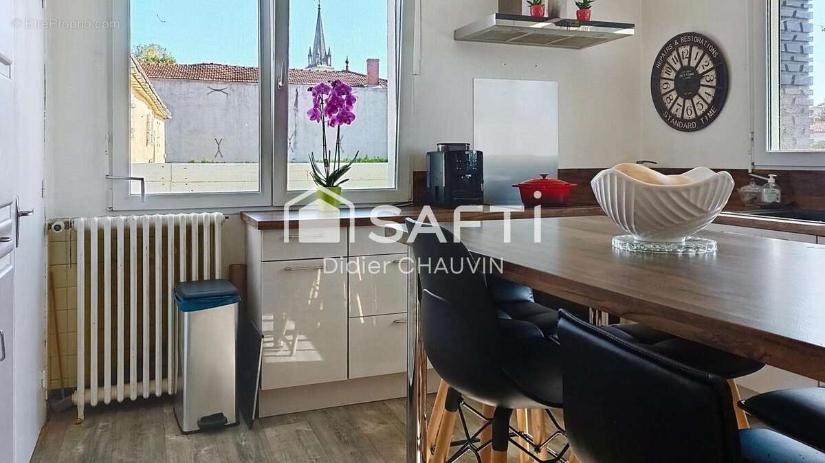 Photo 2 - Maison à AIGREFEUILLE-D'AUNIS