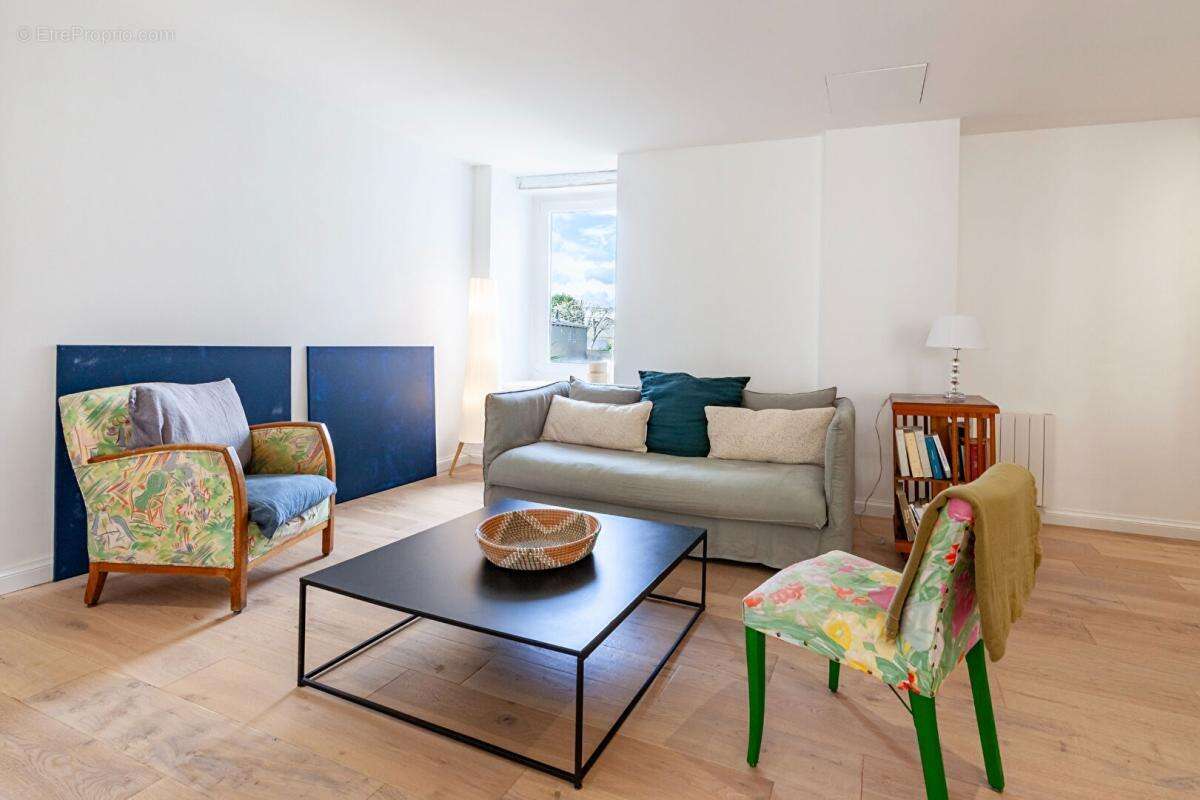 AURAY CENTRE Superbe appartement T4, 2 chambres, de 123,82 m² - photo 6