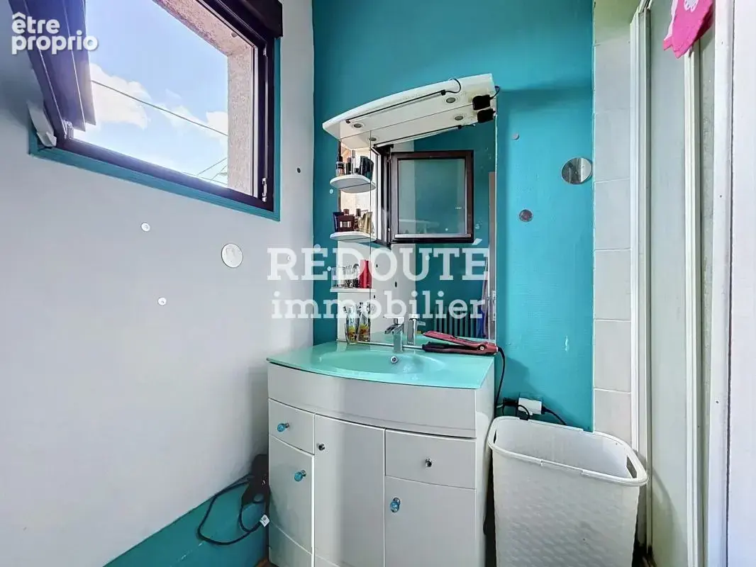 À vendre - maison 2 chambres avec jardin et garage - photo 8