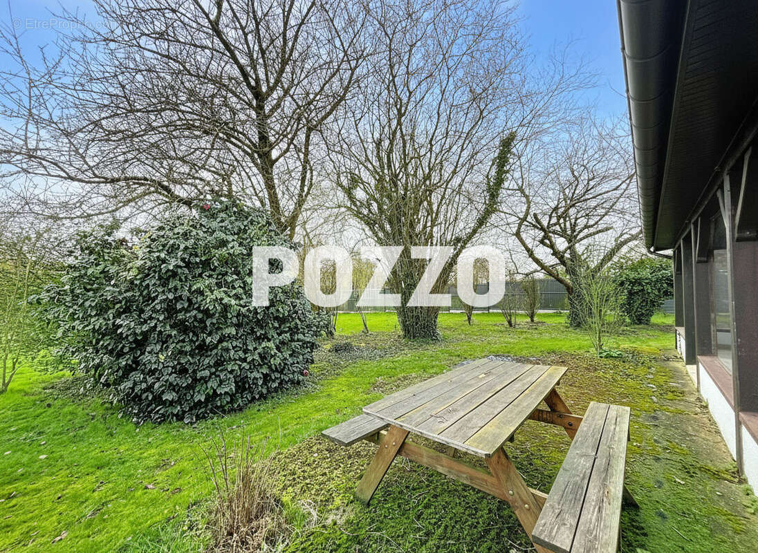 Maison à SAINT-PLANCHERS