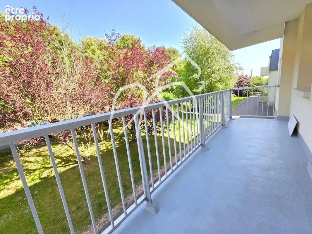 Appartement   T1  Bis   31 m²  Balcon et stationnement    Bois-Guillaume  76230 - photo 2